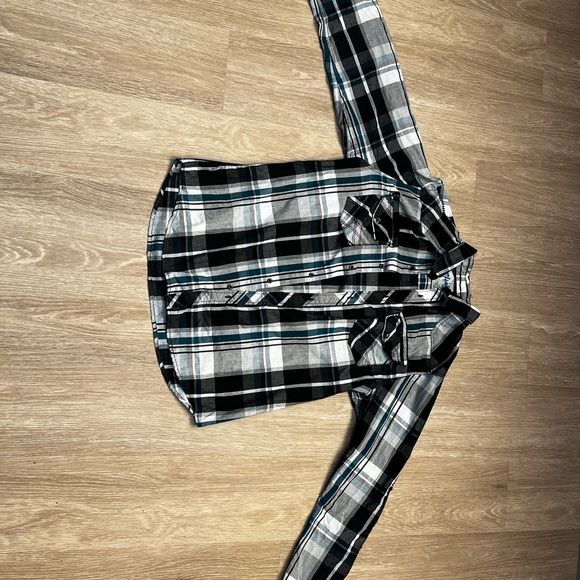 Chalc long sleeve button down shirt - Picture 2 of 7